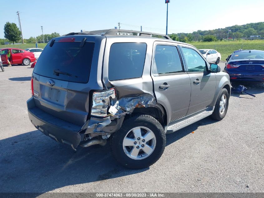 Photo 3 VIN: 1FMCU03G39KA64217 - FORD ESCAPE 