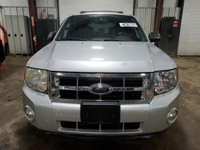 Photo 4 VIN: 1FMCU03G49KA03409 - FORD ESCAPE 