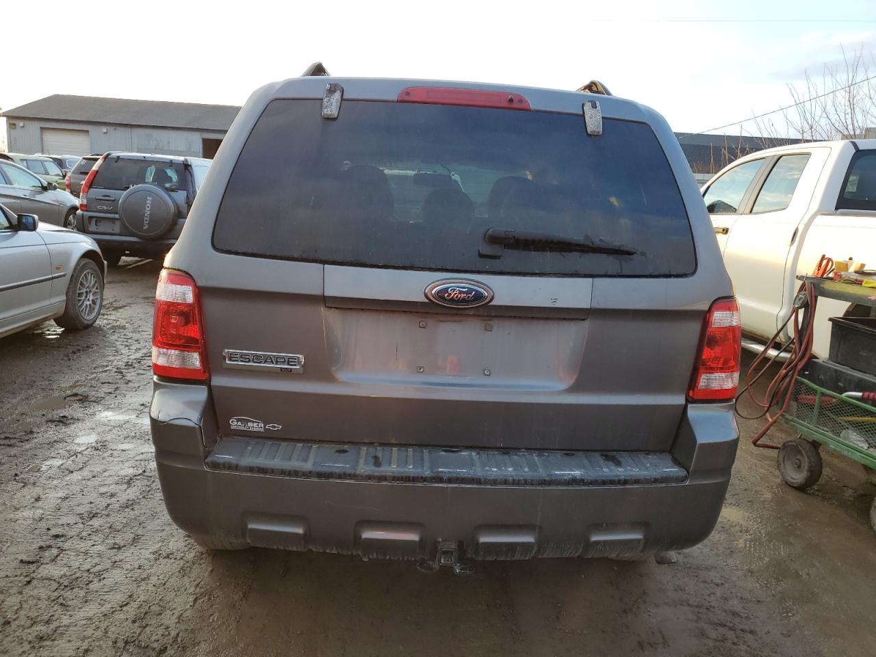 Photo 5 VIN: 1FMCU03G99KA50614 - FORD ESCAPE 