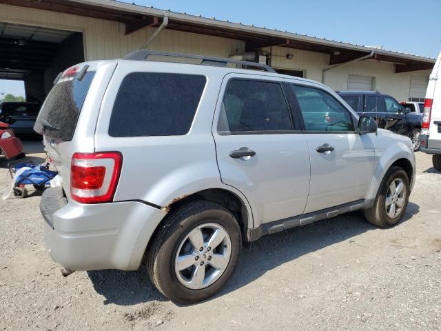 Photo 2 VIN: 1FMCU03GX9KA64201 - FORD ESCAPE XLT 