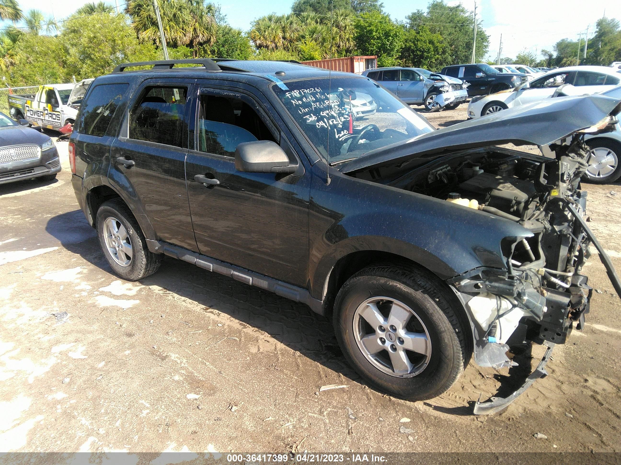 Photo 0 VIN: 1FMCU03GX9KA86800 - FORD ESCAPE 