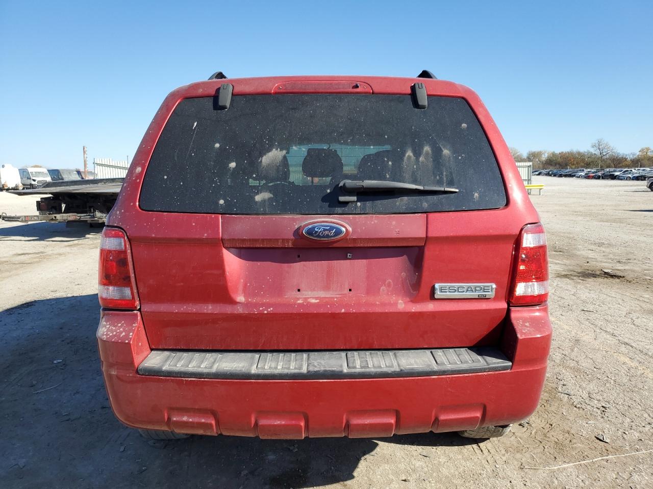 Photo 5 VIN: 1FMCU03Z18KB67023 - FORD ESCAPE 