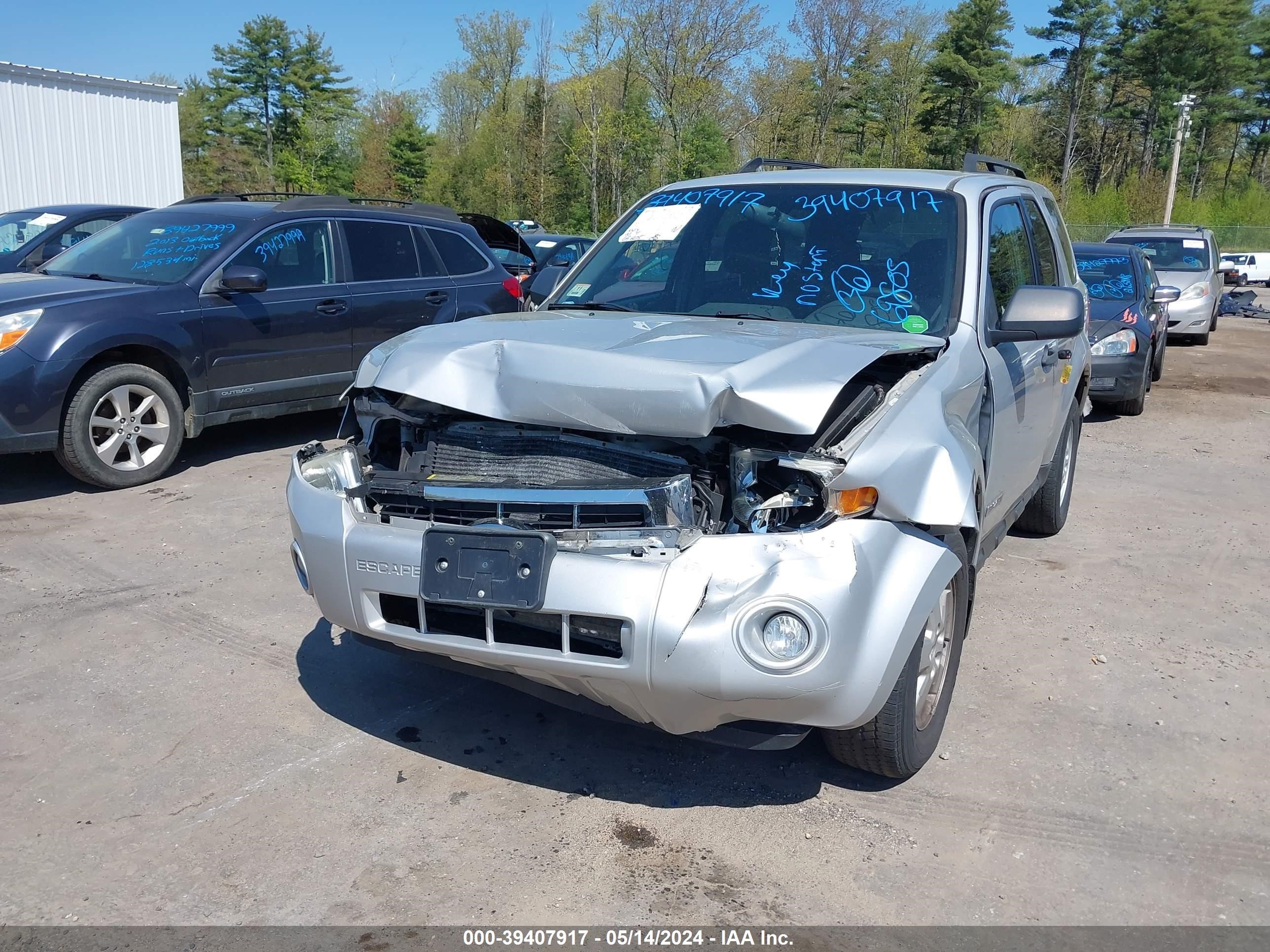 Photo 5 VIN: 1FMCU03Z38KC90113 - FORD ESCAPE 