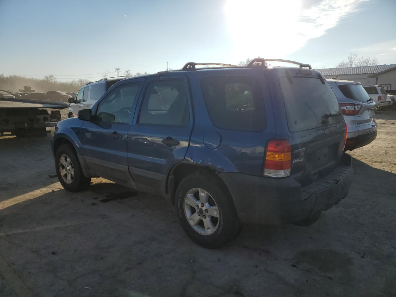 Photo 1 VIN: 1FMCU03Z47KA60207 - FORD ESCAPE 