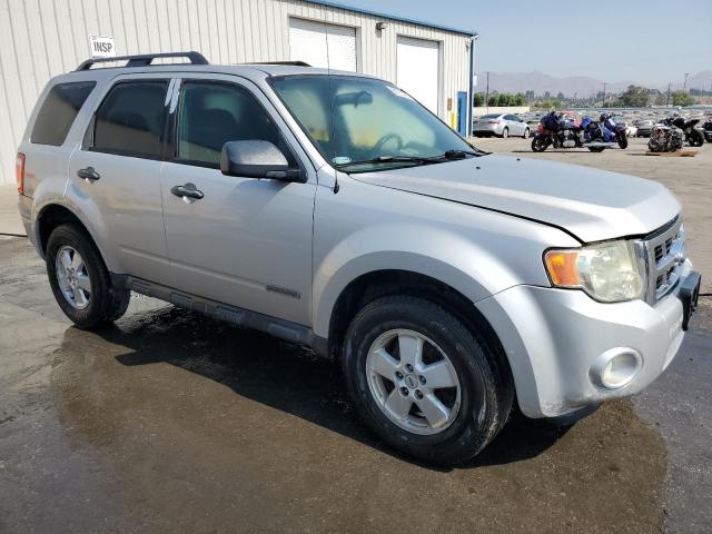 Photo 3 VIN: 1FMCU03Z48KA10358 - FORD ESCAPE 