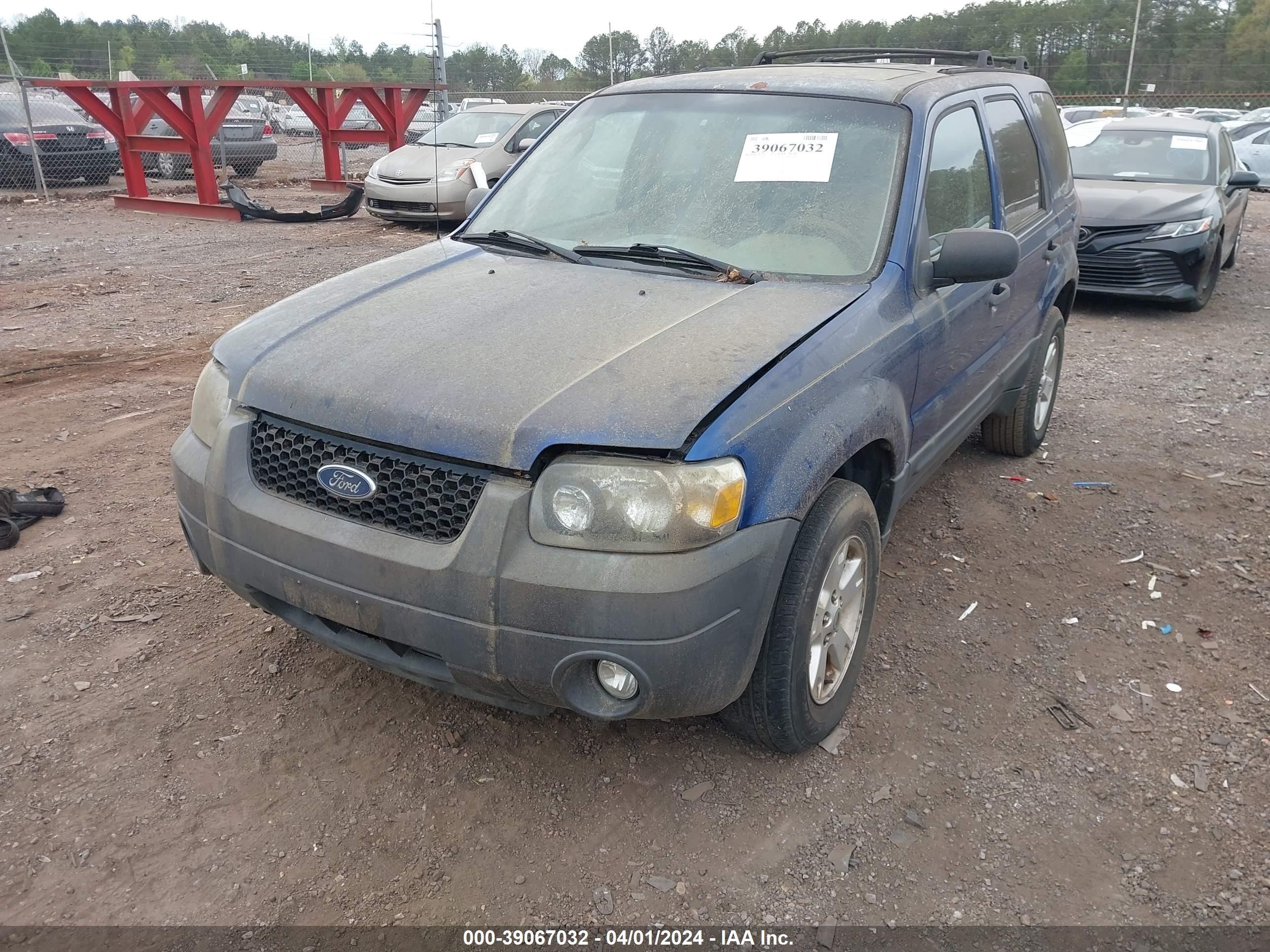 Photo 1 VIN: 1FMCU03Z67KB34629 - FORD ESCAPE 