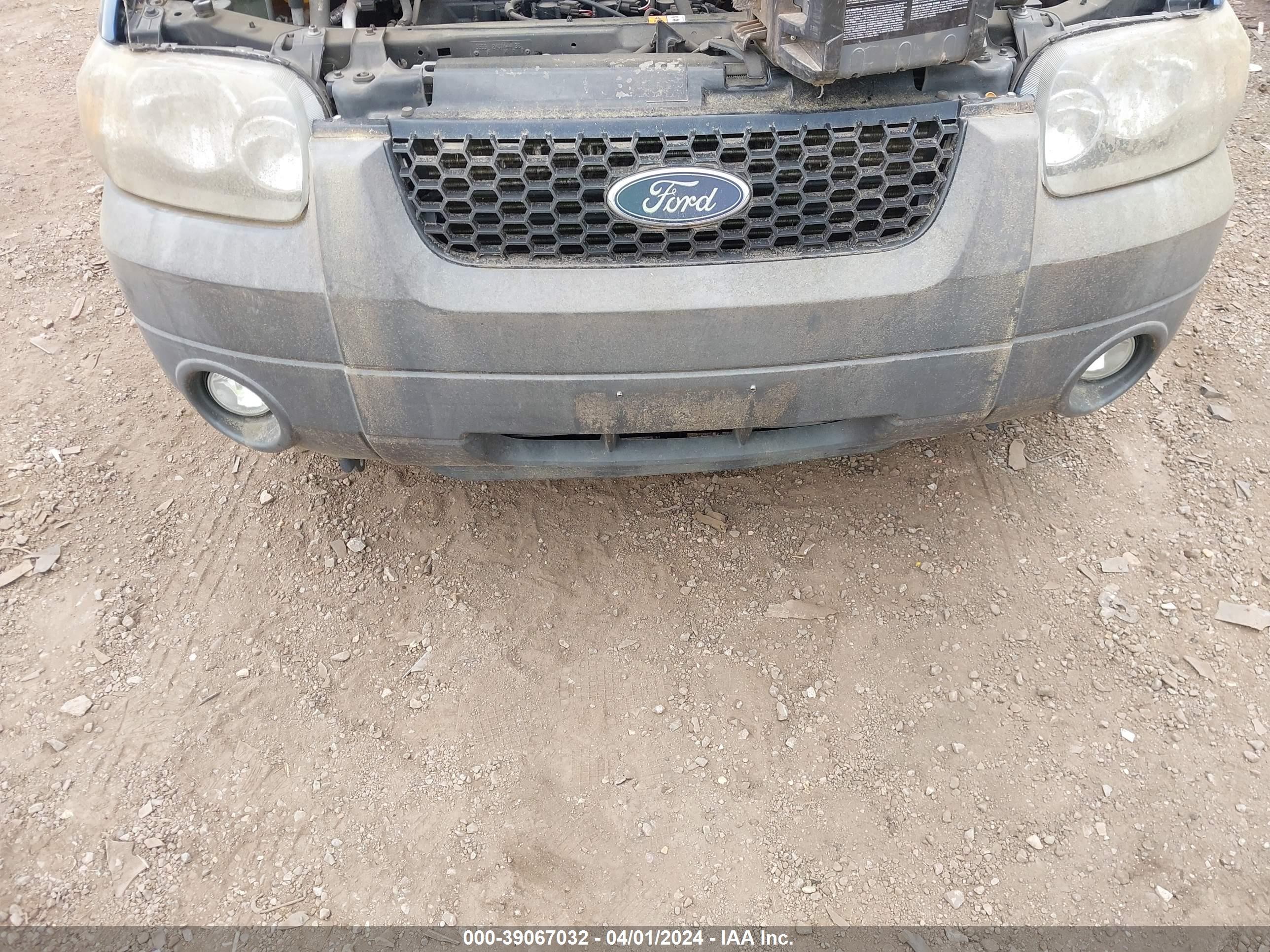 Photo 5 VIN: 1FMCU03Z67KB34629 - FORD ESCAPE 