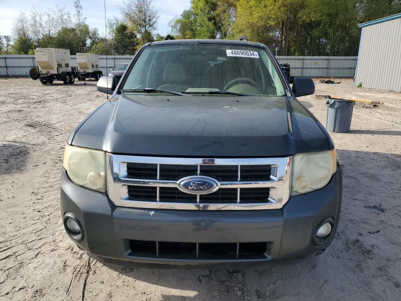 Photo 4 VIN: 1FMCU03Z68KD65077 - FORD ESCAPE 