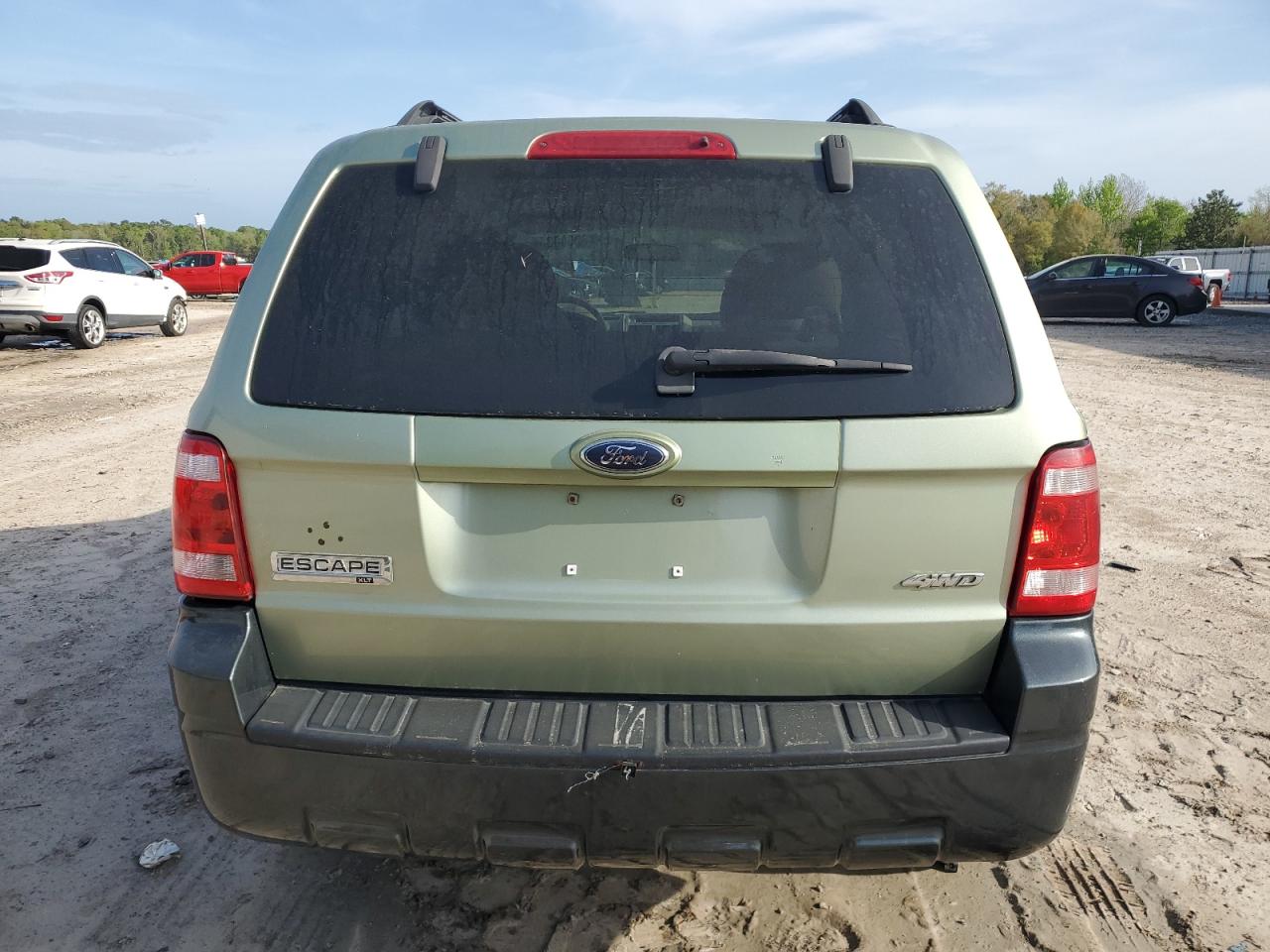 Photo 5 VIN: 1FMCU03Z68KD65077 - FORD ESCAPE 