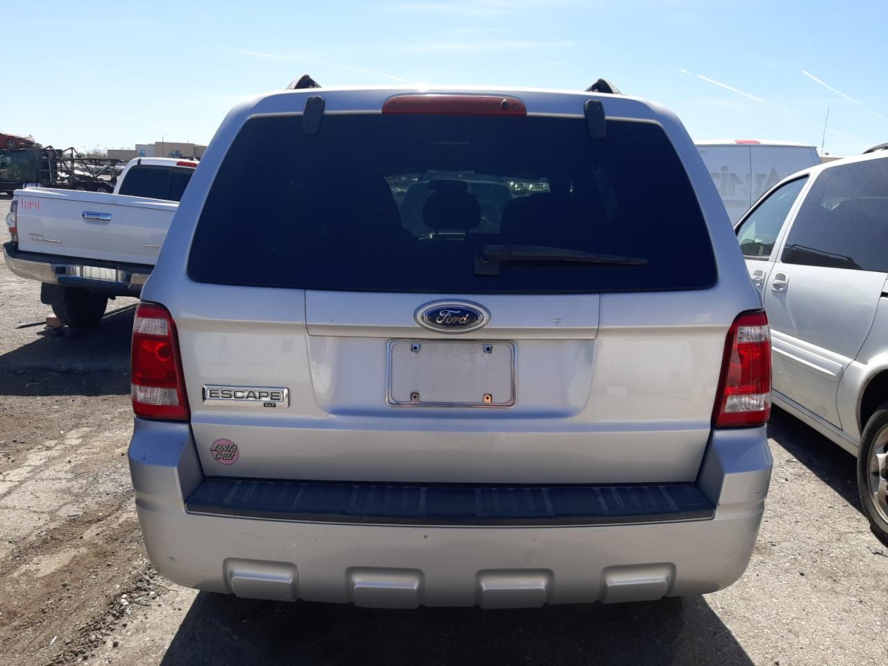 Photo 5 VIN: 1FMCU03Z88KC72884 - FORD ESCAPE 