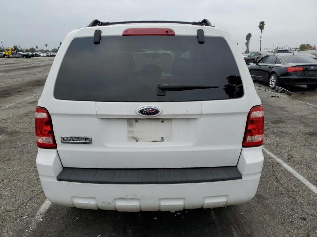 Photo 5 VIN: 1FMCU03ZX8KE21750 - FORD ESCAPE 