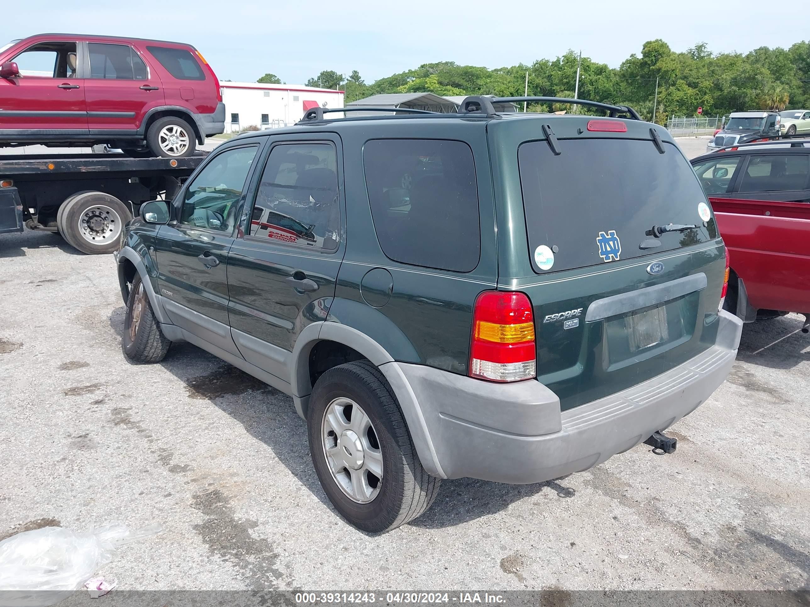 Photo 2 VIN: 1FMCU04102KA36195 - FORD ESCAPE 