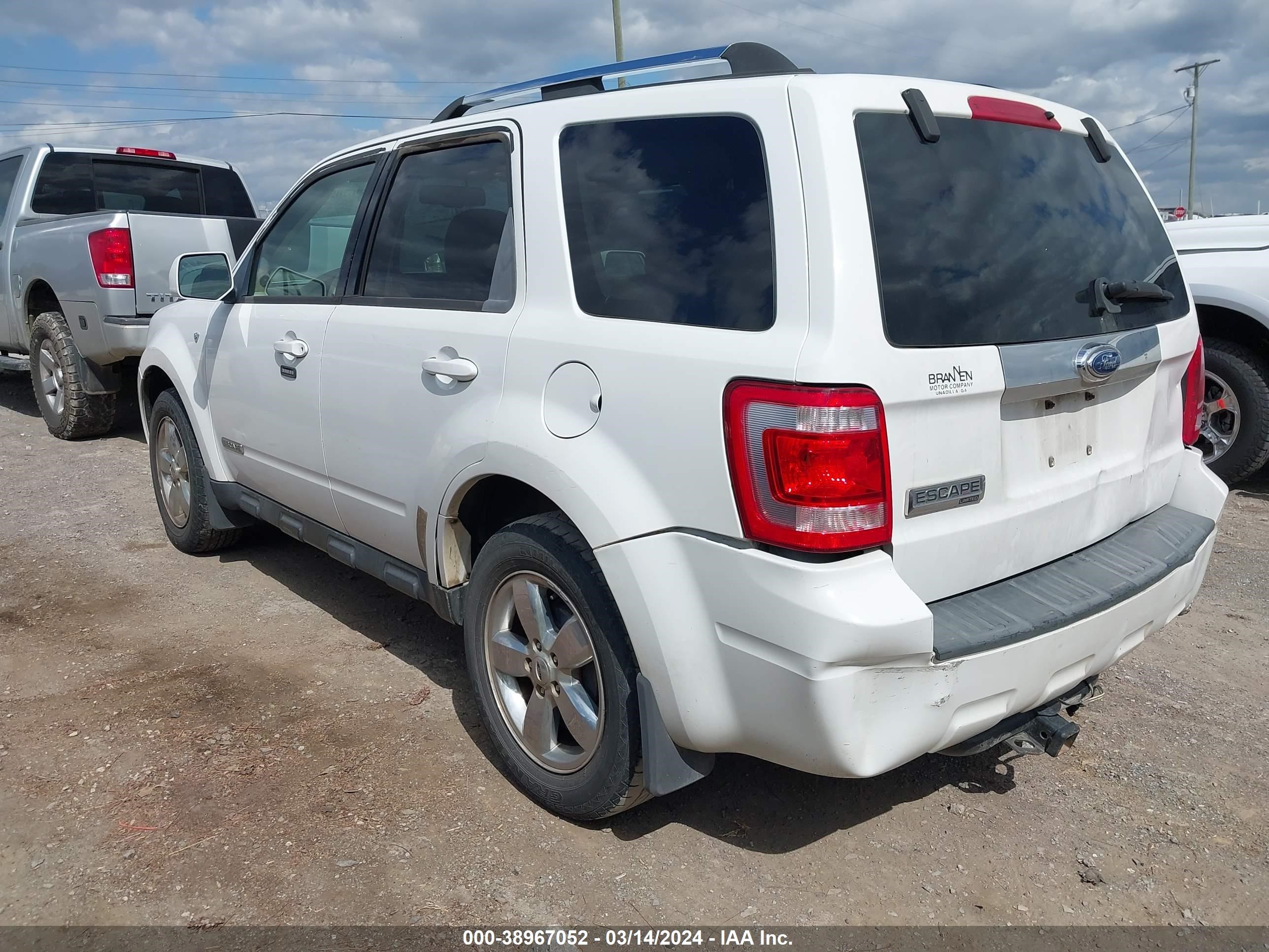 Photo 2 VIN: 1FMCU04118KC39539 - FORD ESCAPE 