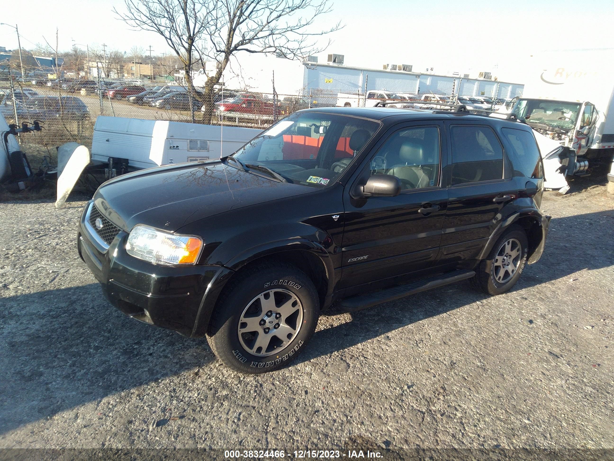 Photo 1 VIN: 1FMCU04122KD52634 - FORD ESCAPE 