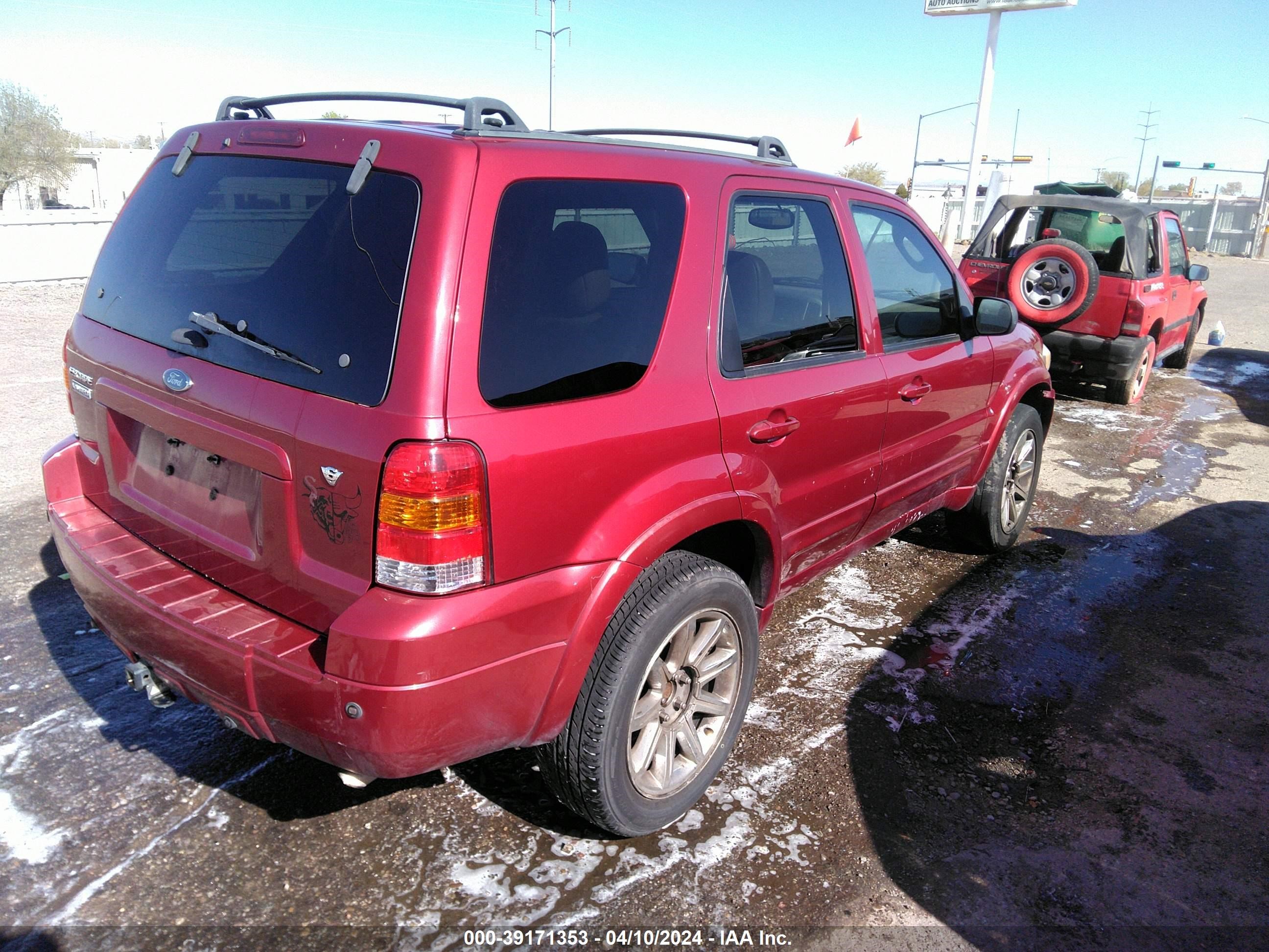 Photo 3 VIN: 1FMCU04126KA12387 - FORD ESCAPE 