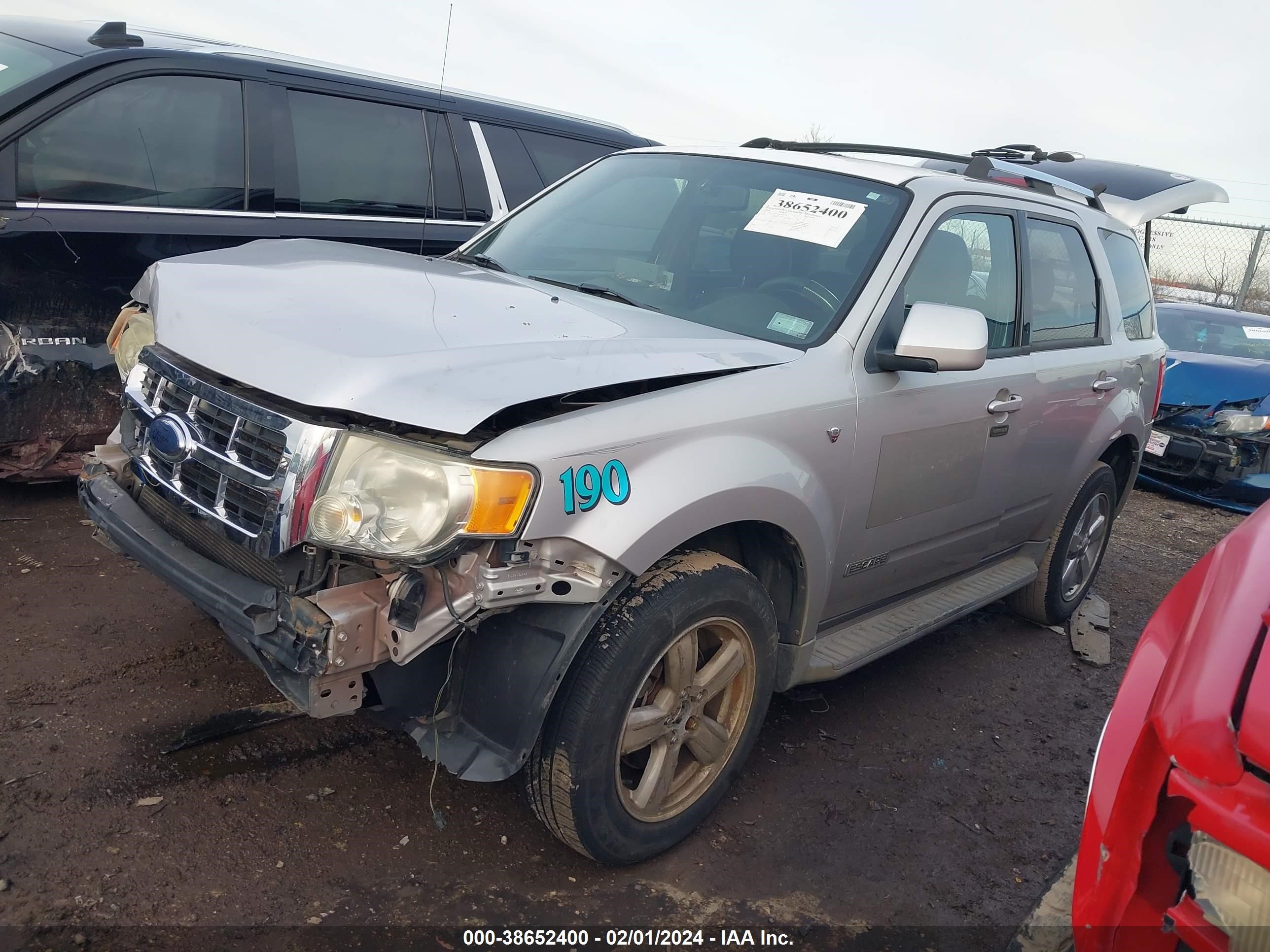 Photo 1 VIN: 1FMCU04128KE60714 - FORD ESCAPE 