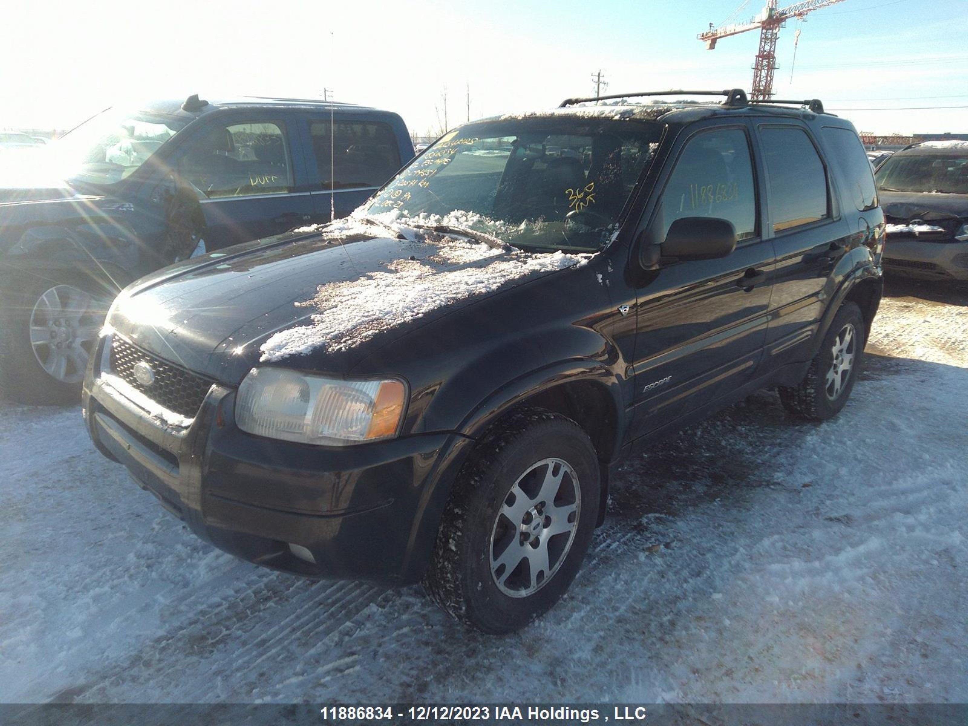 Photo 1 VIN: 1FMCU04132KC94551 - FORD ESCAPE 