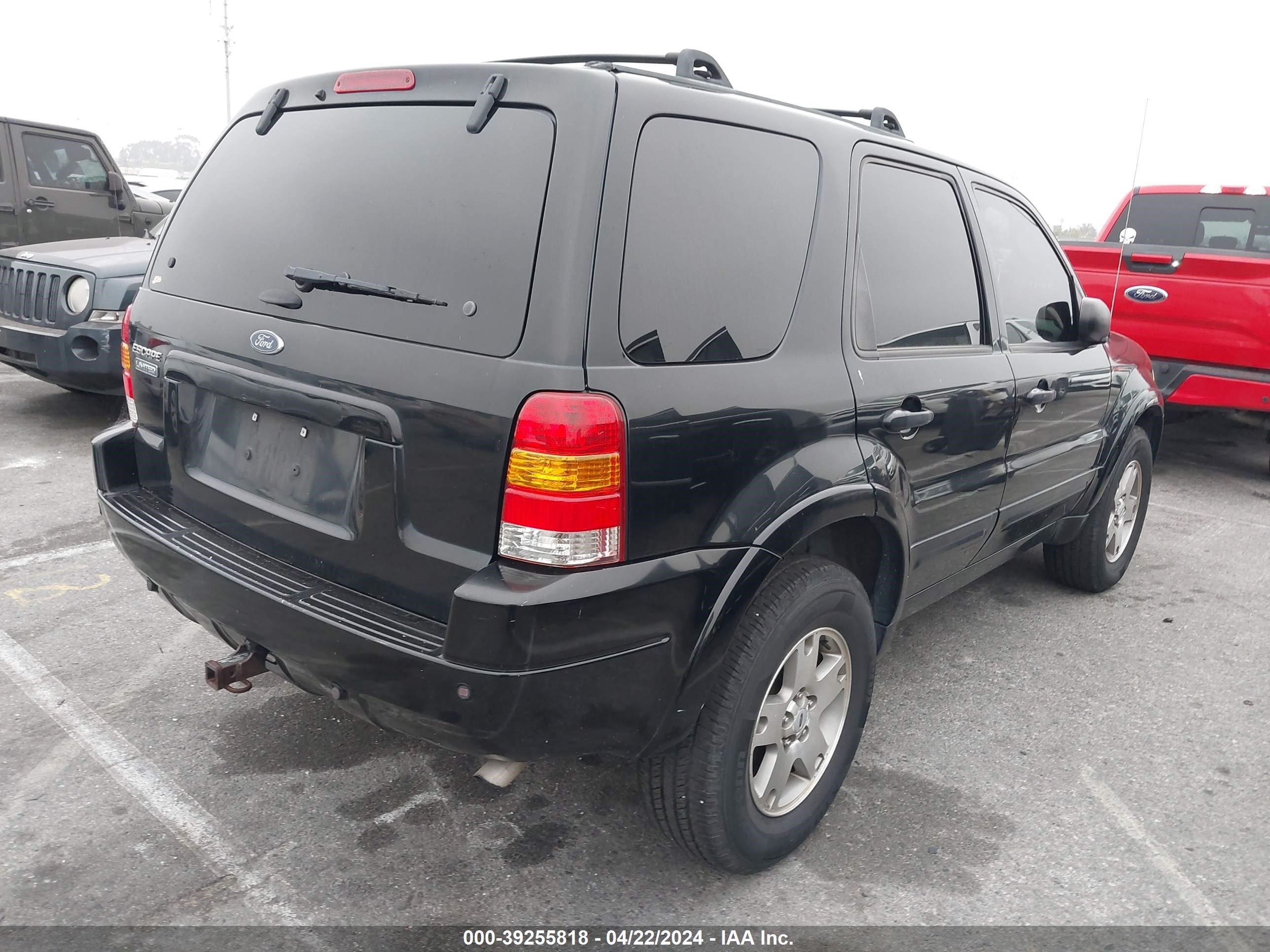 Photo 3 VIN: 1FMCU04133KE15046 - FORD ESCAPE 