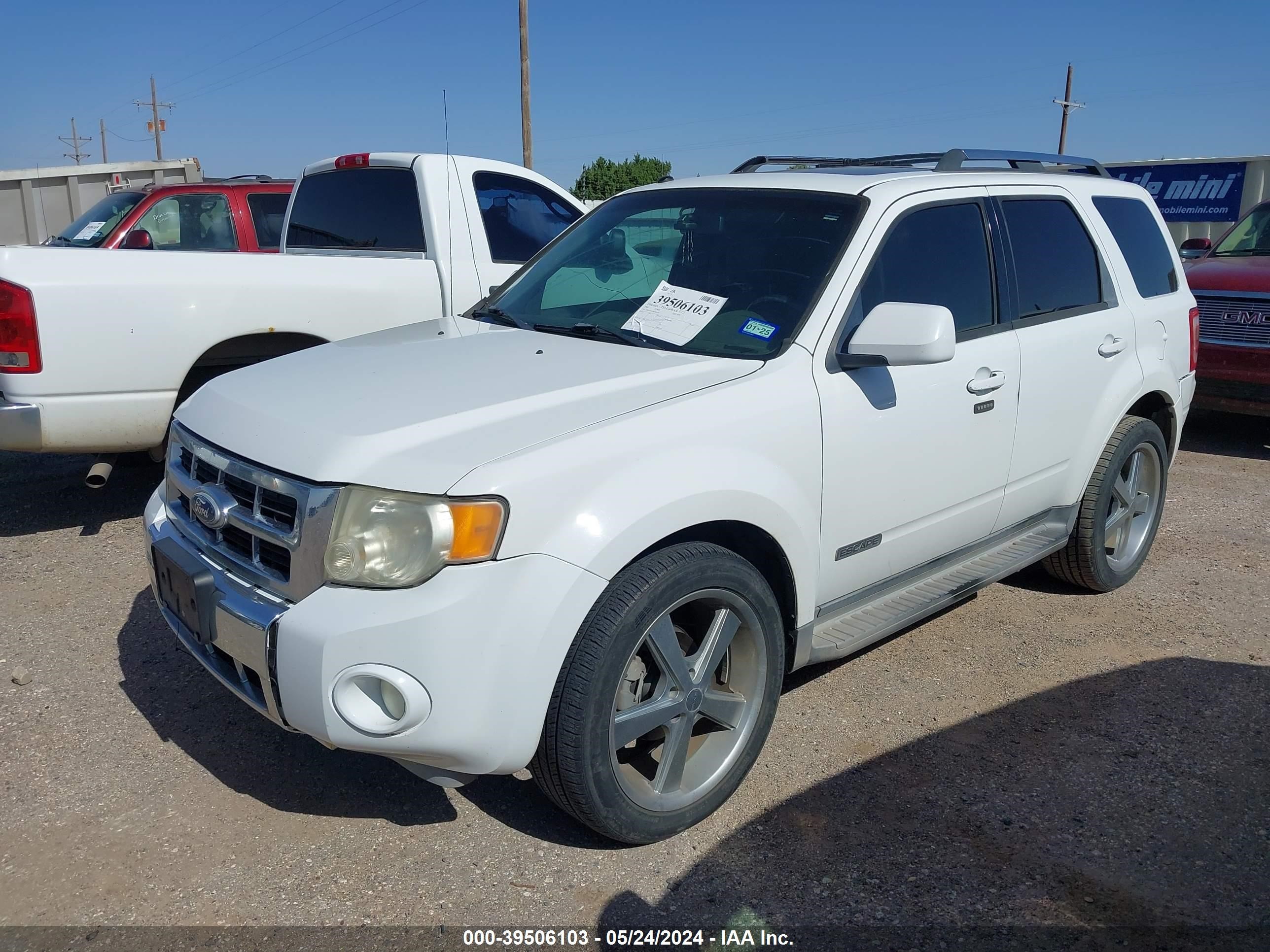 Photo 1 VIN: 1FMCU04168KB25391 - FORD ESCAPE 