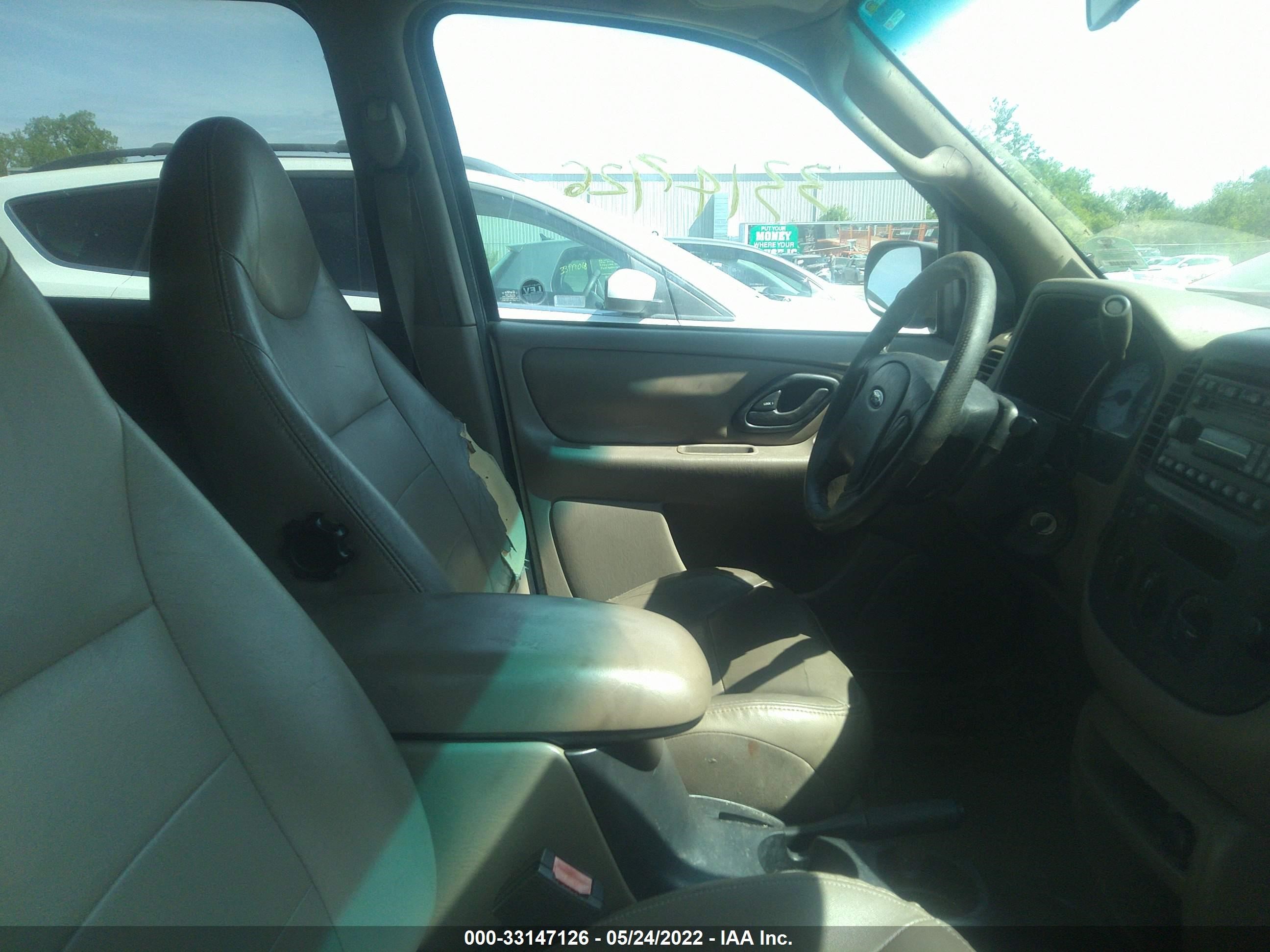 Photo 4 VIN: 1FMCU04171KB80132 - FORD ESCAPE 