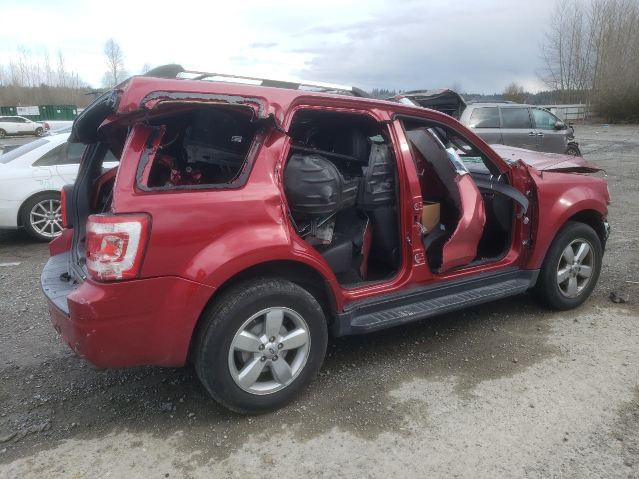 Photo 2 VIN: 1FMCU04G39KD14151 - FORD ESCAPE 