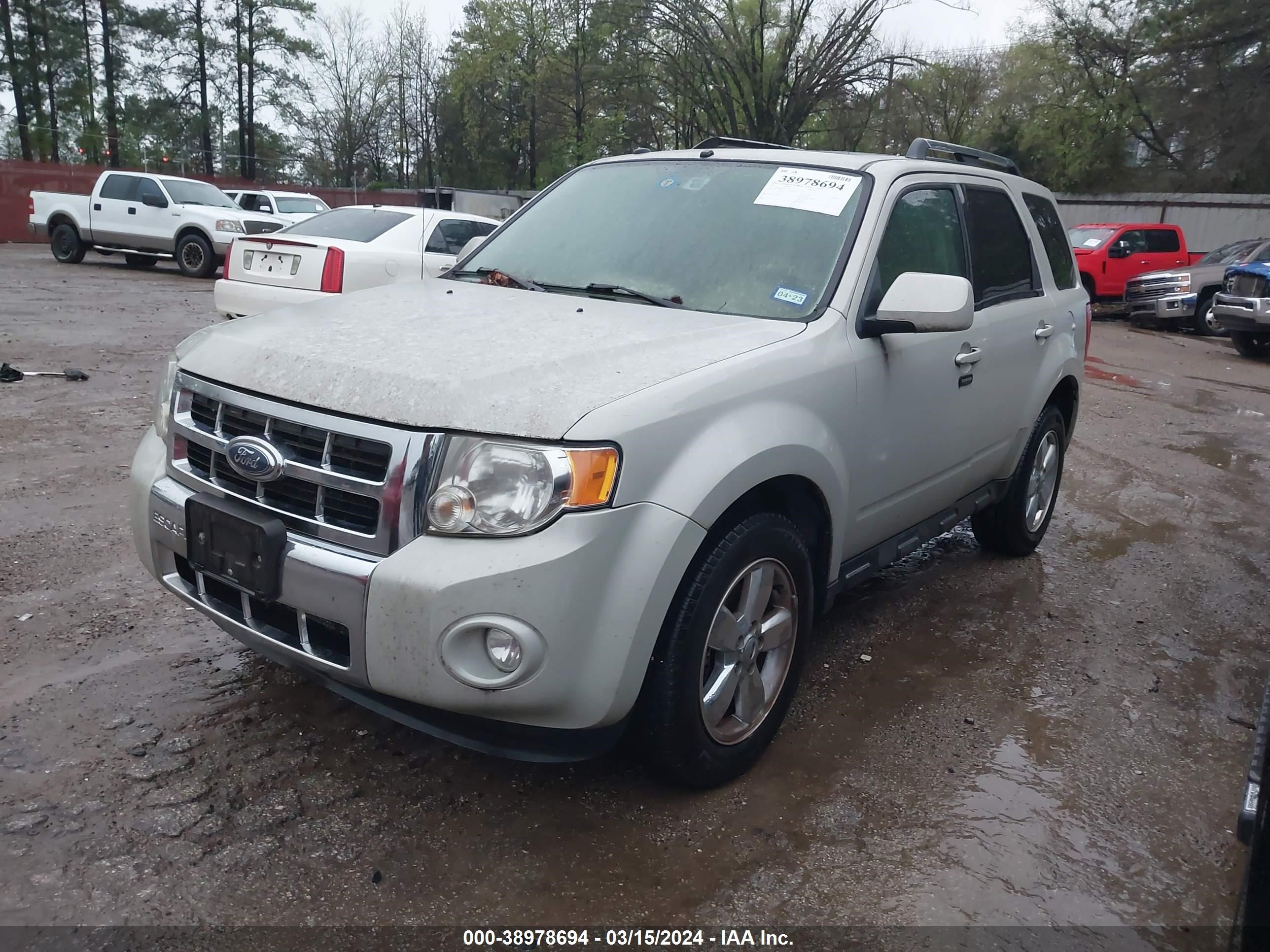 Photo 1 VIN: 1FMCU04G49KA07961 - FORD ESCAPE 