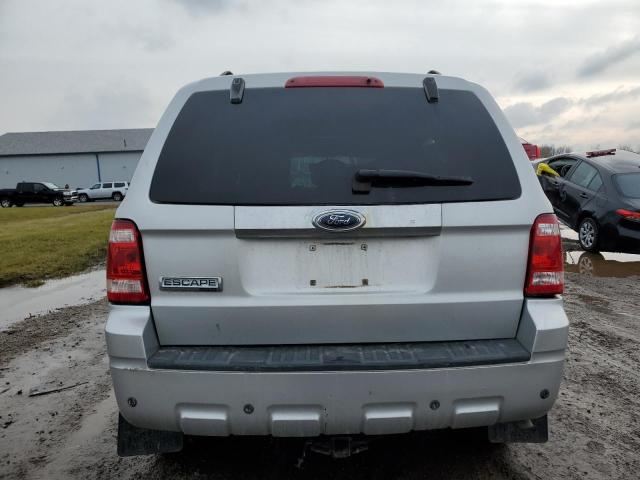 Photo 5 VIN: 1FMCU04G99KA80873 - FORD ESCAPE 