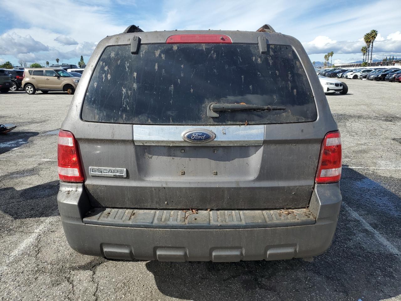 Photo 5 VIN: 1FMCU04GX9KA50751 - FORD ESCAPE 