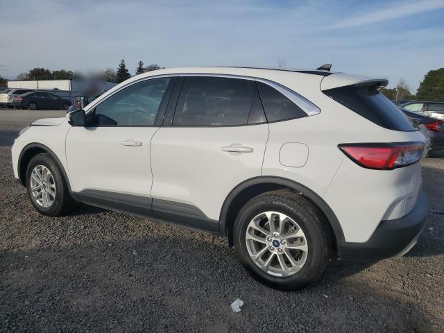 Photo 1 VIN: 1FMCU0BZXMUA57622 - FORD ESCAPE SE 