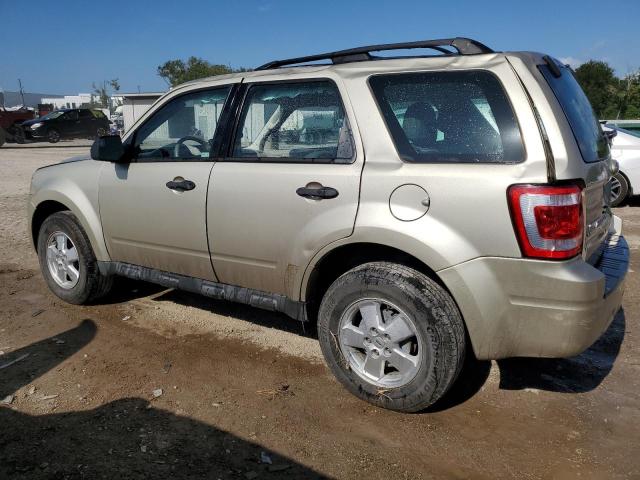 Photo 1 VIN: 1FMCU0C70AKD42754 - FORD ESCAPE XLS 