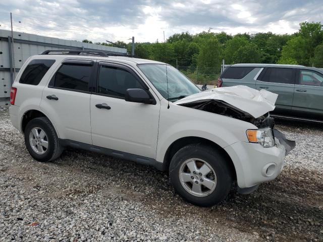 Photo 3 VIN: 1FMCU0C70BKC60024 - FORD ESCAPE 