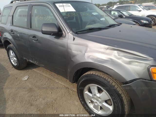 Photo 5 VIN: 1FMCU0C70BKC63750 - FORD ESCAPE 