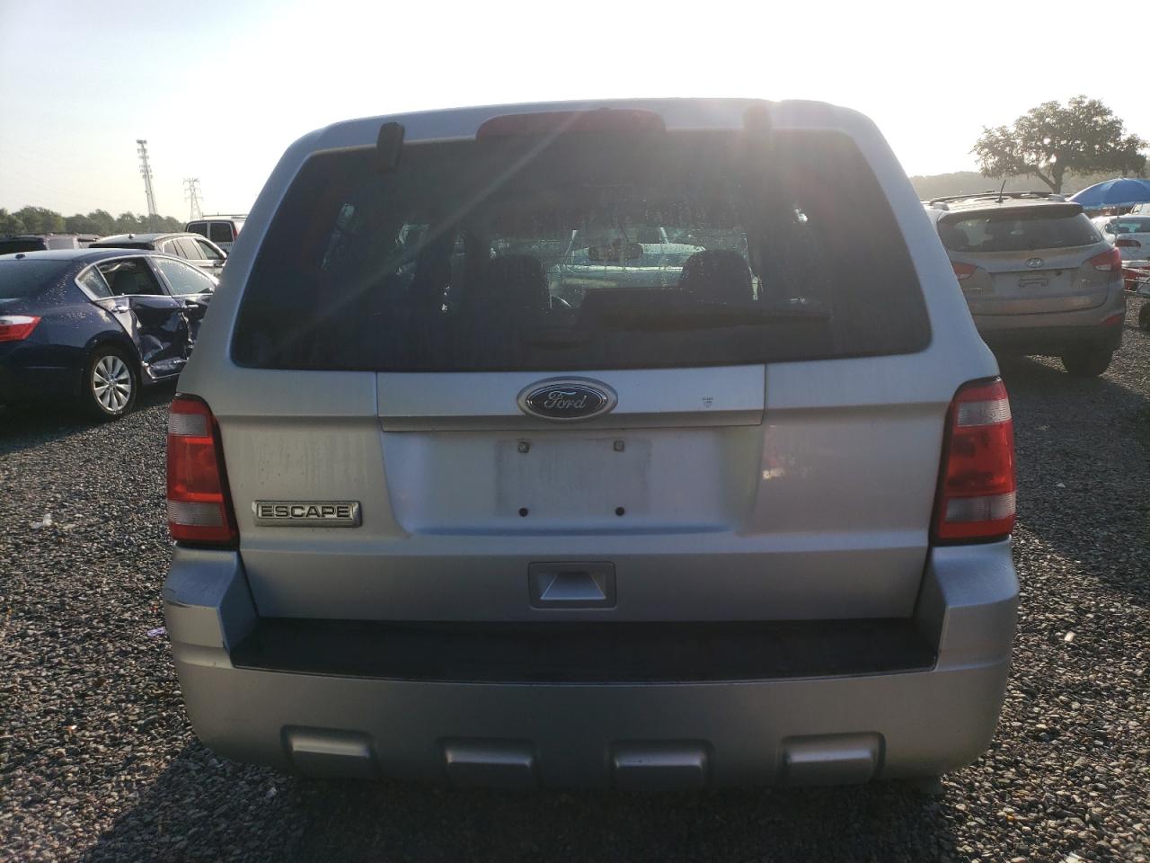 Photo 5 VIN: 1FMCU0C70CKA88143 - FORD ESCAPE 