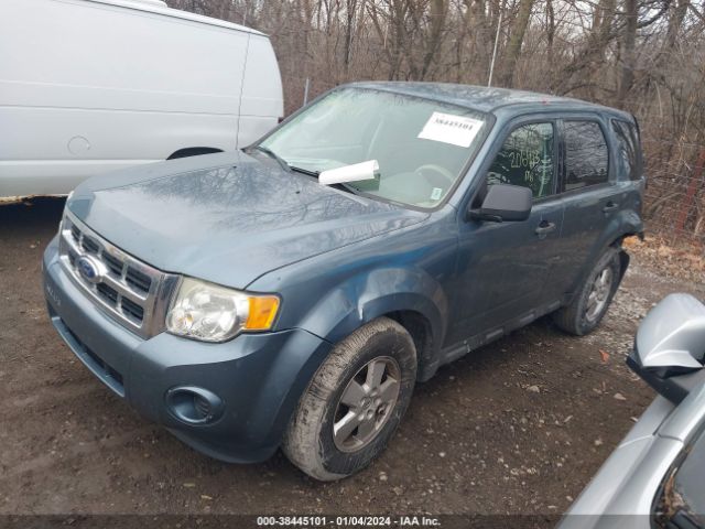 Photo 1 VIN: 1FMCU0C70CKB05880 - FORD ESCAPE 