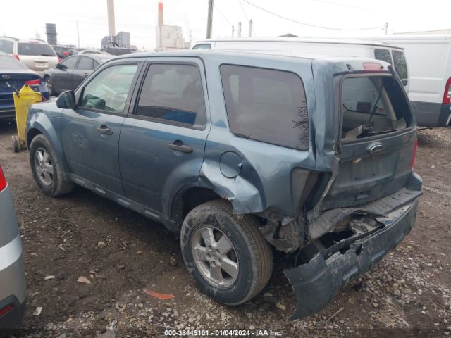 Photo 2 VIN: 1FMCU0C70CKB05880 - FORD ESCAPE 