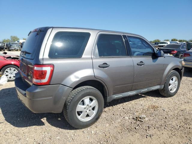 Photo 2 VIN: 1FMCU0C71AKA94417 - FORD ESCAPE XLS 