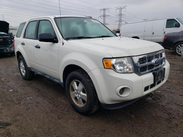 Photo 3 VIN: 1FMCU0C71AKC66655 - FORD ESCAPE 