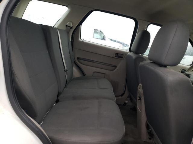 Photo 9 VIN: 1FMCU0C71AKC66655 - FORD ESCAPE 