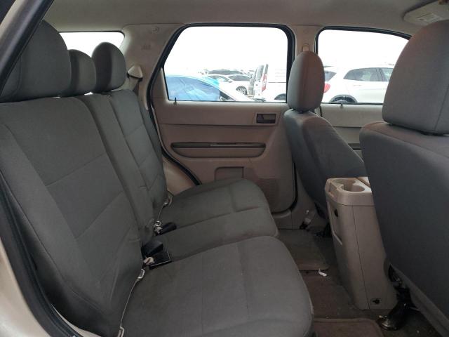 Photo 10 VIN: 1FMCU0C71AKC76845 - FORD ESCAPE 