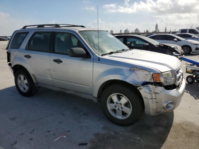 Photo 3 VIN: 1FMCU0C71BKA52959 - FORD ESCAPE 