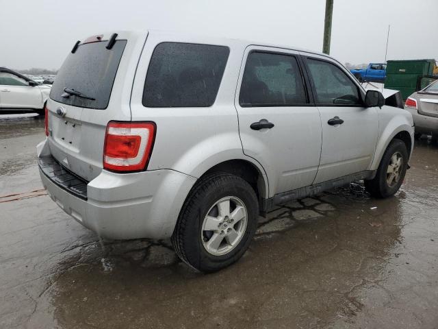 Photo 2 VIN: 1FMCU0C71BKA92605 - FORD ESCAPE 