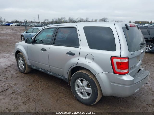 Photo 2 VIN: 1FMCU0C71BKC23032 - FORD ESCAPE 