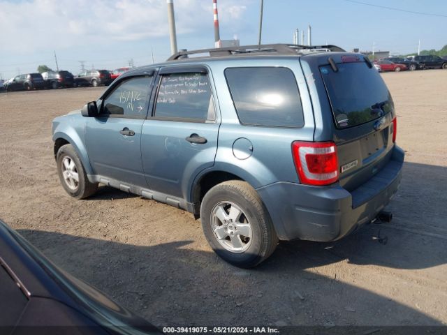 Photo 2 VIN: 1FMCU0C71CKA03214 - FORD ESCAPE 