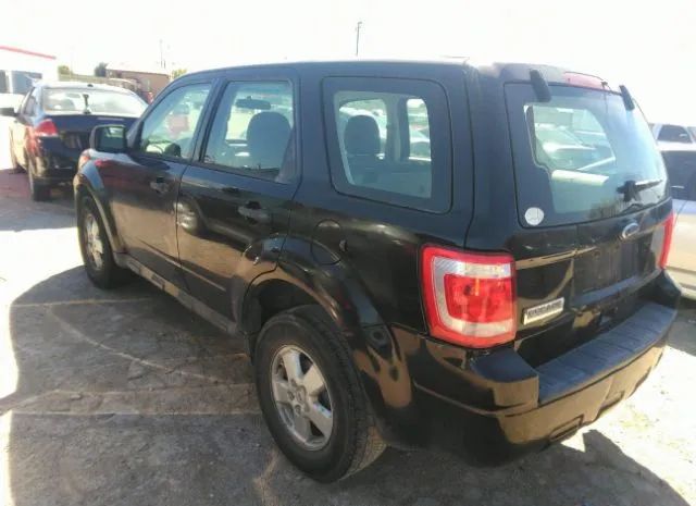 Photo 2 VIN: 1FMCU0C72AKA62933 - FORD ESCAPE 