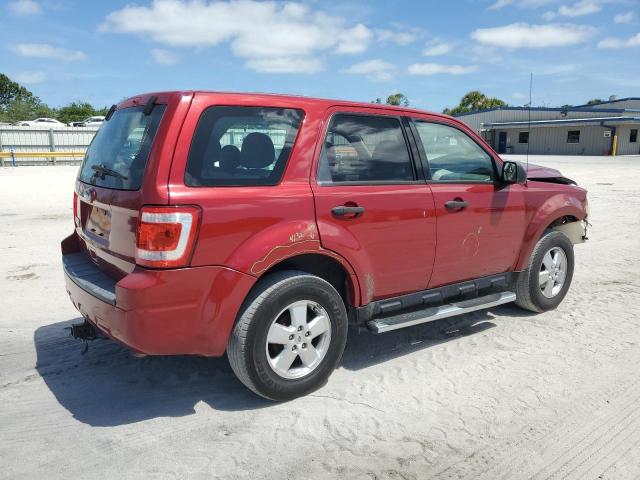 Photo 2 VIN: 1FMCU0C72AKD31013 - FORD ESCAPE 