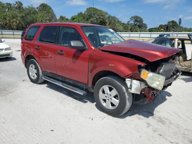 Photo 3 VIN: 1FMCU0C72AKD31013 - FORD ESCAPE 