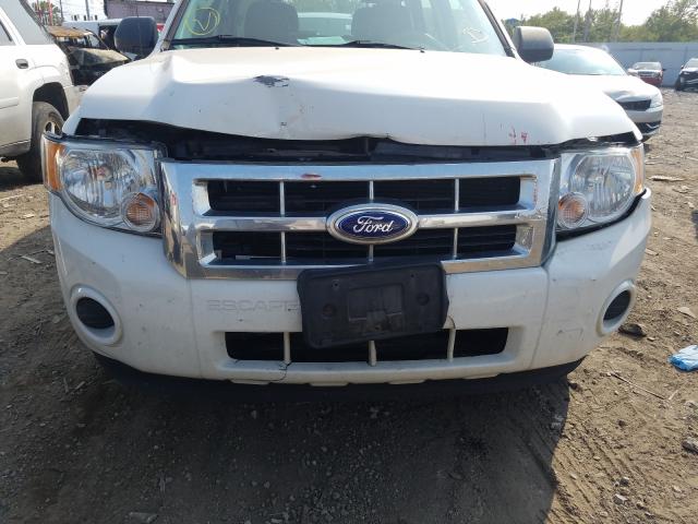 Photo 8 VIN: 1FMCU0C72BKC40387 - FORD ESCAPE XLS 