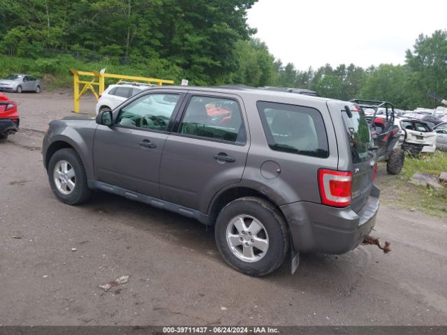 Photo 2 VIN: 1FMCU0C72CKA61672 - FORD ESCAPE 