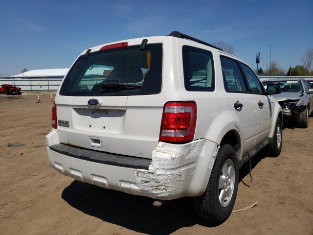 Photo 3 VIN: 1FMCU0C73AKC23743 - FORD ESCAPE XLS 