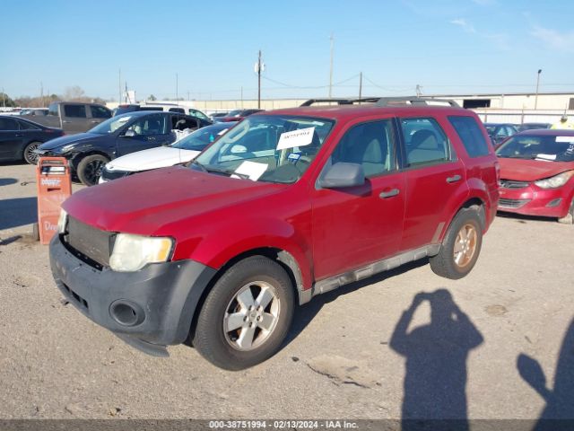 Photo 1 VIN: 1FMCU0C73AKC88902 - FORD ESCAPE 